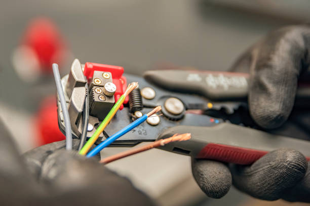 Best Residential Electrician Services  in Oakwood, IL