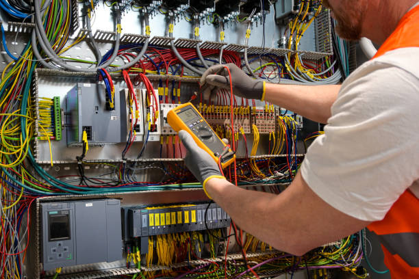 Best Electrical Contractors for Businesses  in Oakwood, IL